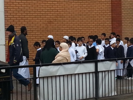 EastLondonMOsque.gutter