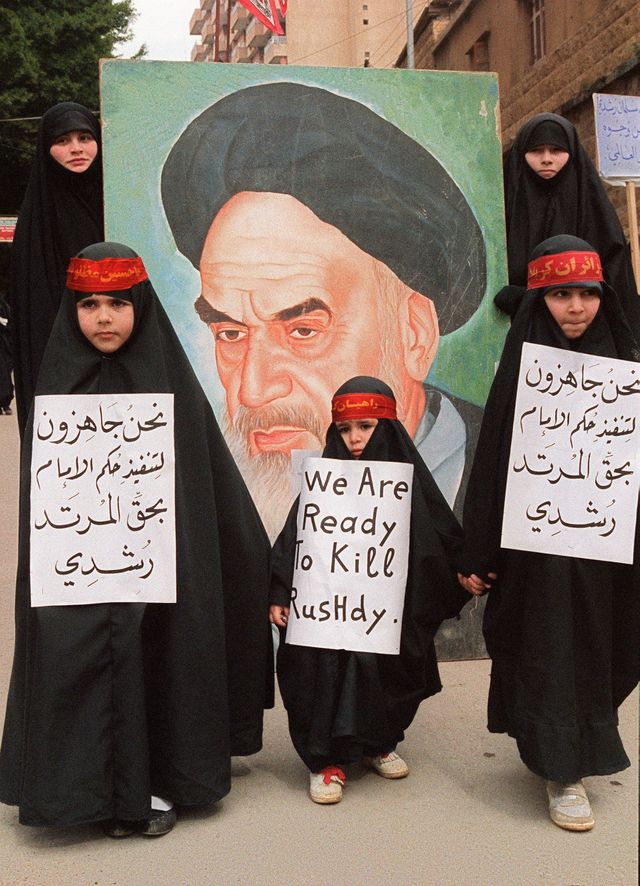 Rushdie_Libanan_barn