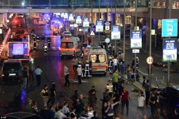 Tyrkia: 36 drept i terrorangrep i Istanbul