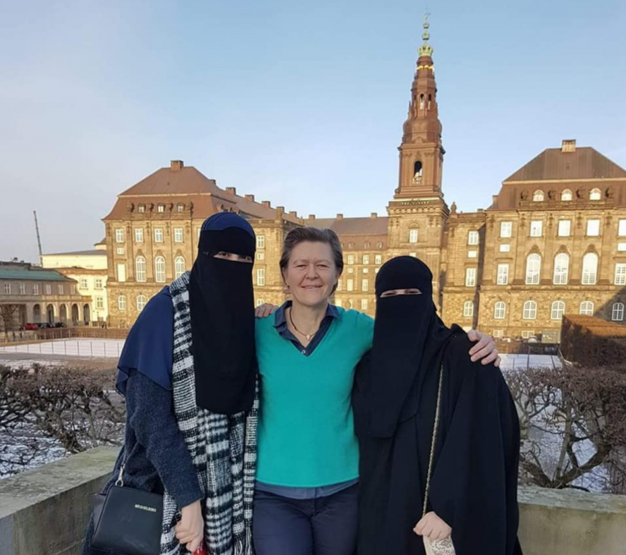 Nikab: Er det noe å ha dialog om?