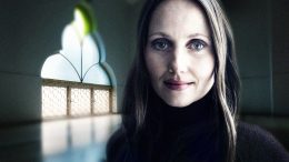 Kvinnelig imam går til injuriesøksmål