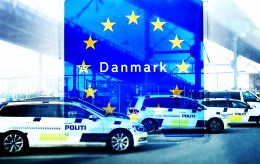 Politiet skal transportere asylsøkerne internt i Danmark