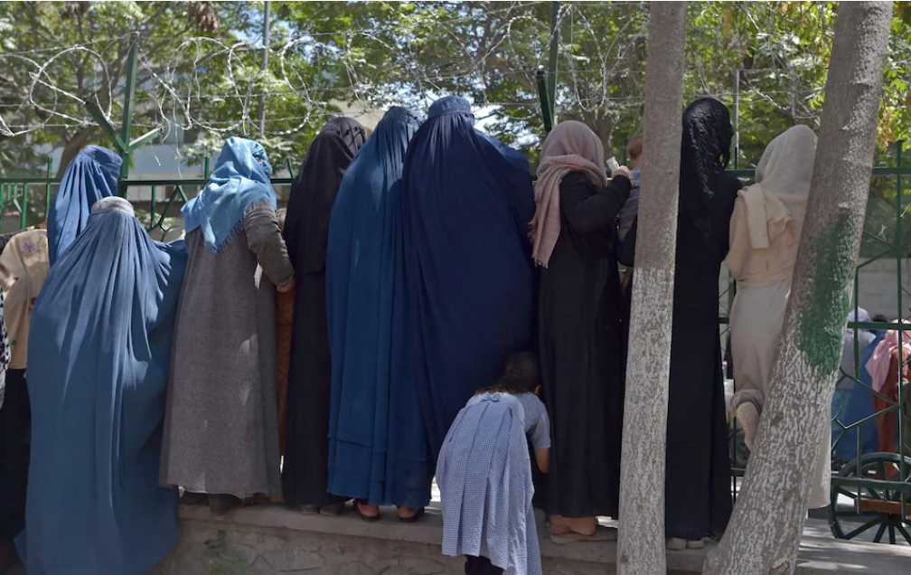 Sverige krever at Taliban blir feminister