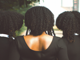Tre søstre påstår de er utsatt for rasisme fra Lillesand kommune